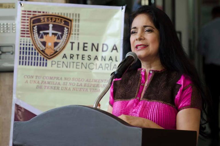 Realizan Expo venta “Artesanal Penitenciaria 2019” en Congreso del Estado