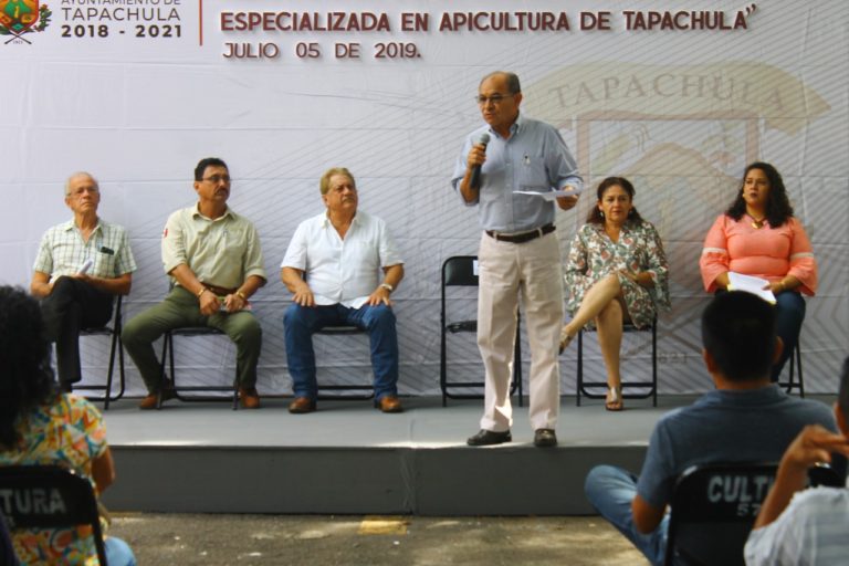 EL PRESIDENTE MUNICIPAL, DR. ÓSCAR GURRÍA PENAGOS ATESTIGUÓ LA REACTIVACIÓN DE LA ASOCIACIÓN GANADERA LOCAL ESPECIALIZADA EN APICULTURA DE TAPACHULA