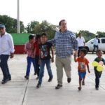 A PESAR DE LA LLUVIA MARIANO ROSALES ZUARTH ENTREGÓ EL QUINTO PARQUE