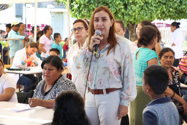 Margarita Sarmiento Tovilla acudió a la caravana Juntos por la Salud