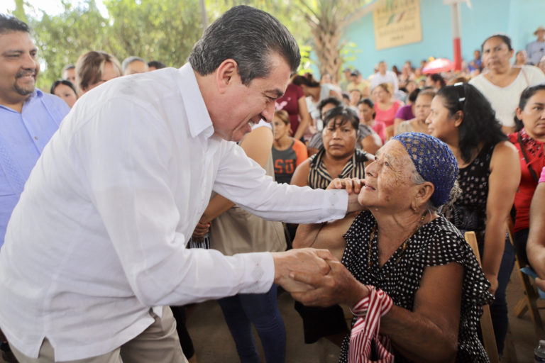 Con Becas para el Bienestar se mejora el porvenir de niñas, niños y jóvenes: Rutilio Escandón