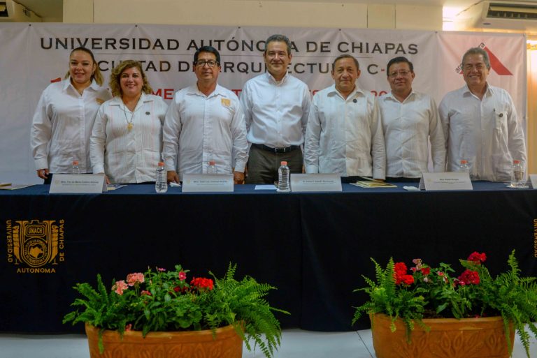 Cumple Facultad de Arquitectura de la UNACH con objetivos en distintos rubros que favorecen la formación de los futuros profesionales