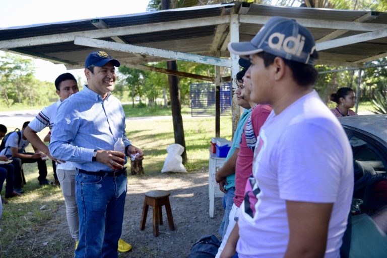 Forma UNACH  a jóvenes profesionales orgullos de sus raíces y comprometidos con el desarrollo de Chiapas