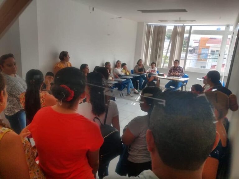 Imparte UNACH clases a 40 estudiantes inscritos en el curso taller gratuito de italiano para jóvenes