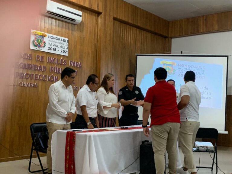 Capacita Escuela de Lenguas UNACH a elementos de seguridad pública  y protección civil de Tapachula