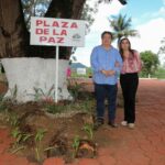 Apertura Mariano Rosales La Plaza de la Paz a un costado del panteón municipal de Villaflores