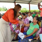 Para conmemorar El Día Naranja el DIF Villaflores llevó brigadas médicas a pobladores del ejido Villa Hidalgo