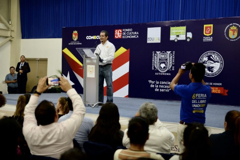 Cierra con éxito la Feria Internacional del Libro UNACH 2019