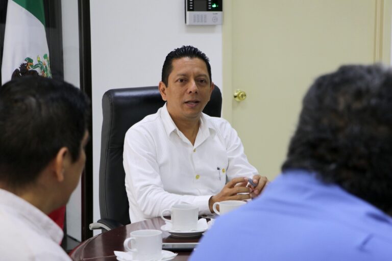 Sostiene Llaven reunión de trabajo con campesinos de Suchiapa