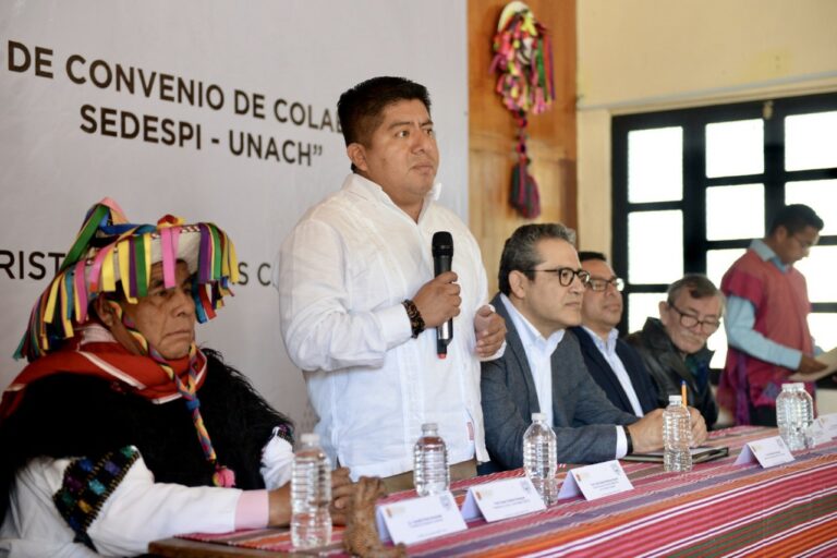 Reafirma UNACH su compromiso con la educación de los jóvenes de los pueblos originarios