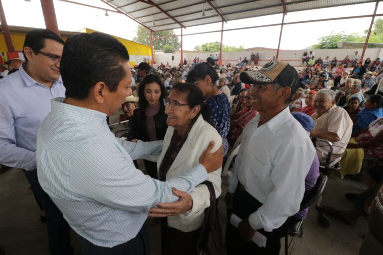 Sólo caminando juntos construiremos una sociedad libre de violencia: Jorge Llaven