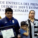 Destaca Quintín Gerardo Vázquez como el mejor entrenador en Luchas Asociadas