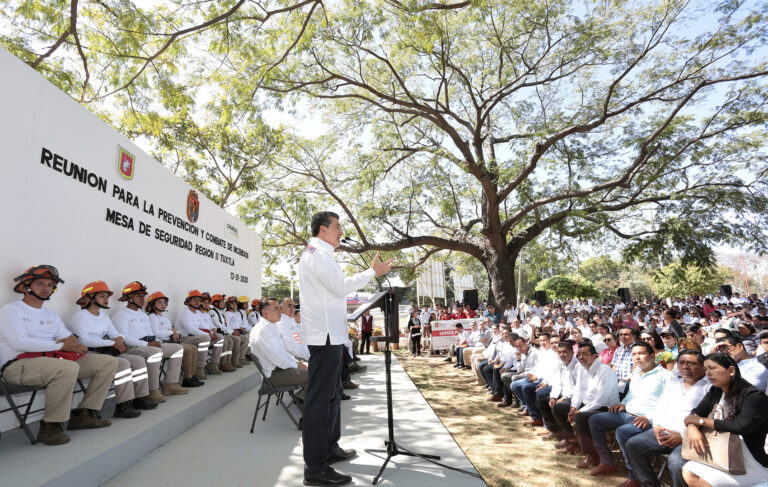 Pide Rutilio Escandón informar a la gente sobre riesgos ambientales y legales por causar incendios