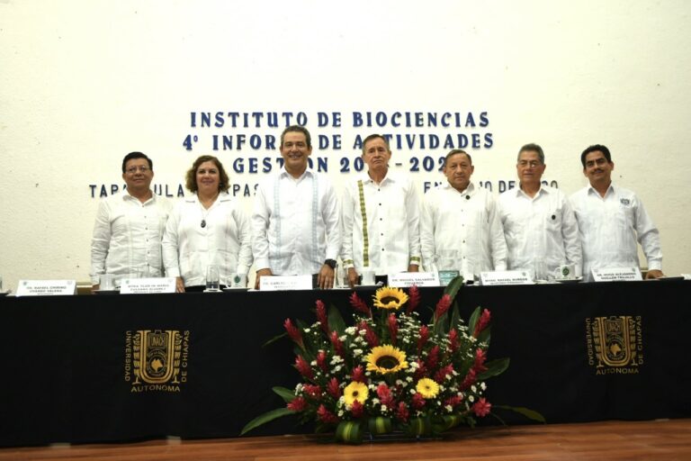 Exponen avances del Instituto de Biociencias de la UNACH