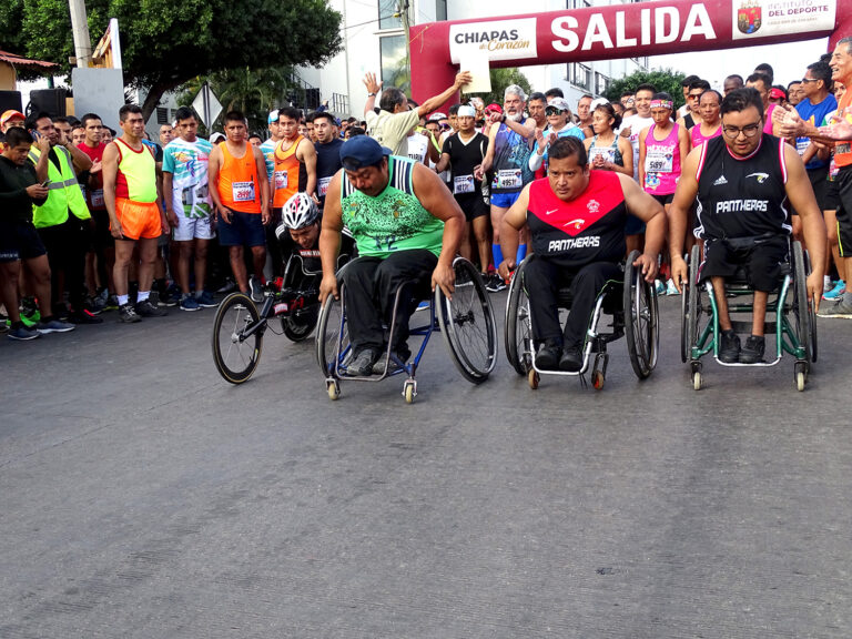 Kenia y Tlaxcala triunfan en la Carrera del Parachico 2020