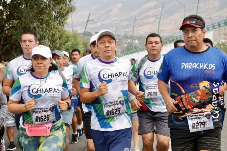 Participa Jorge Llaven en tradicional Carrera Internacional del Parachico en Chiapa de Corzo