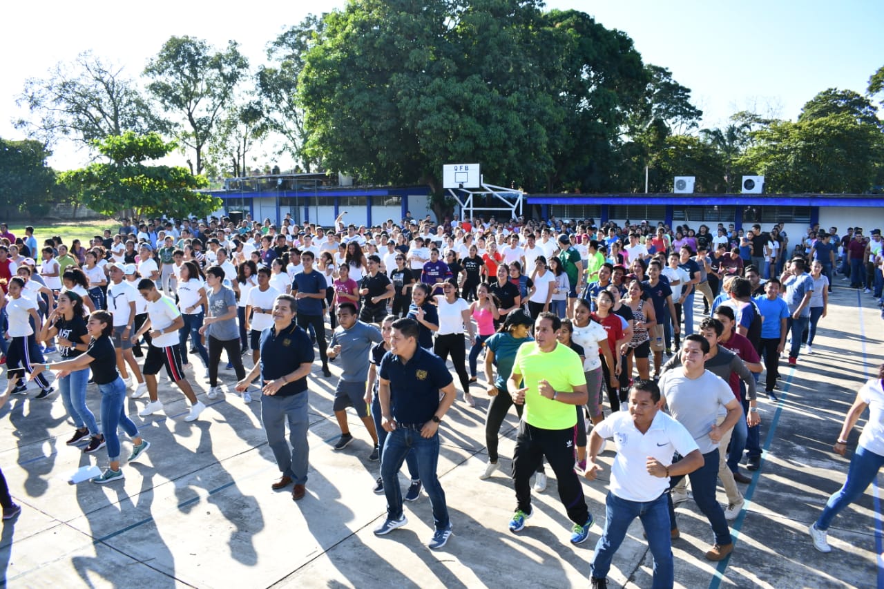 En el Campus IV Participan cerca de mil alumnos de la UNACH en activación física