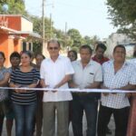 Ejidatarios de Raymundo Enríquez y el Alcalde Oscar Gurría, inauguran calles