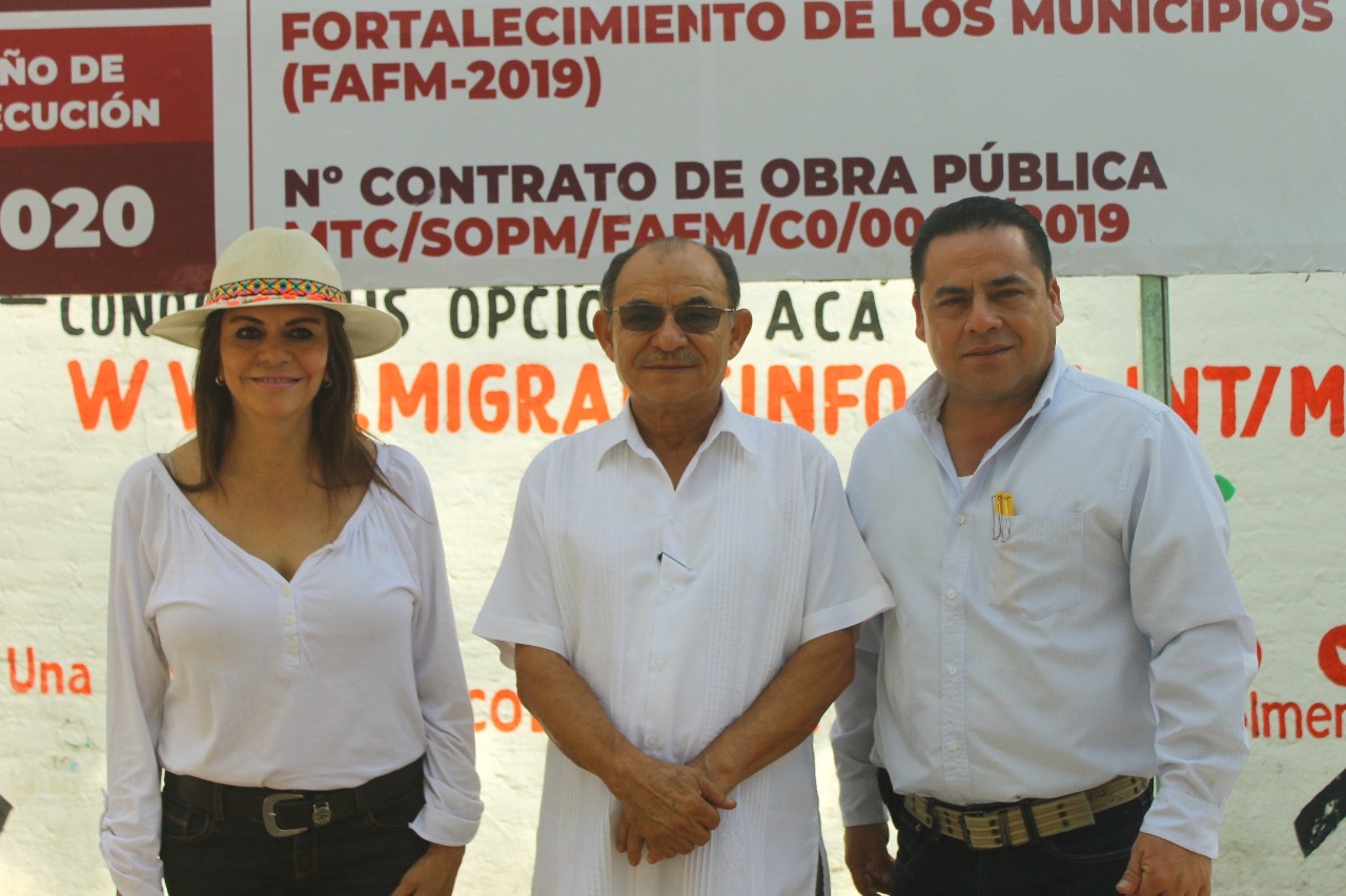 Ayuntamiento de Tapachula inició la rehabilitación del alumbrado público en la colonia Laureles I y Laureles II