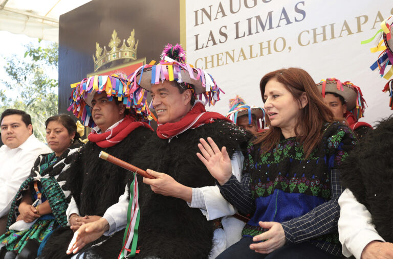 Inaugura Rutilio Escandón Centro de Salud en Chenalhó; cumple añeja demanda