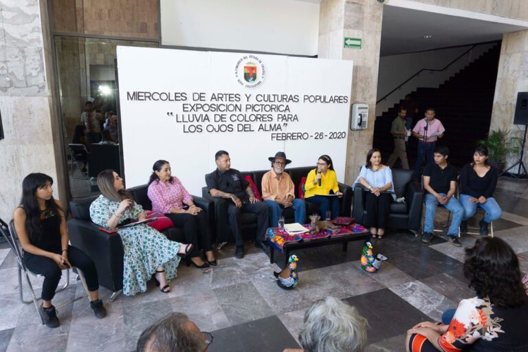 Presentan “Lluvia de Colores para los Ojos del Alma” en Congreso del Estado