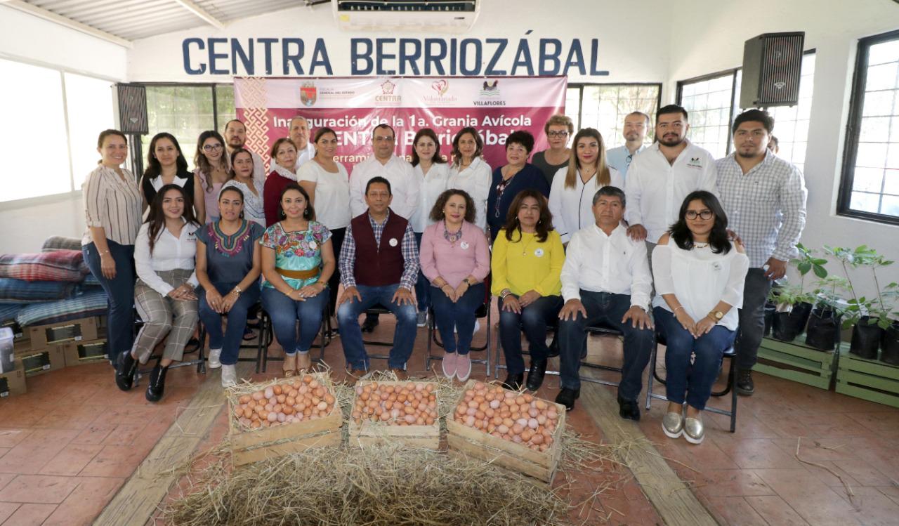 Inaugura Llaven Primera Granja Avícola en CENTRA Berriozábal