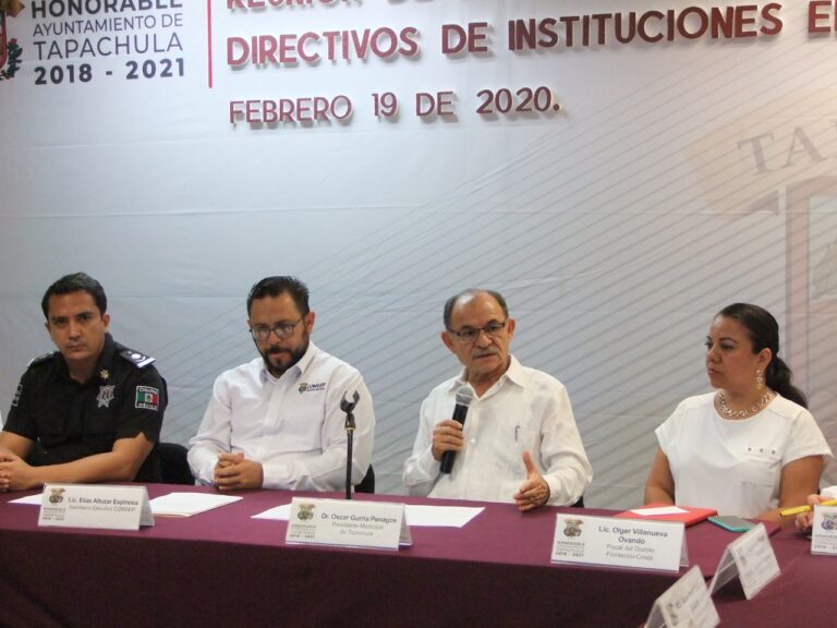 EDIL DR. ÓSCAR GURRÍA SE REÚNE CON SUPERVISORES Y DIRECTIVOS DE INSTITUCIONES EDUCATIVAS