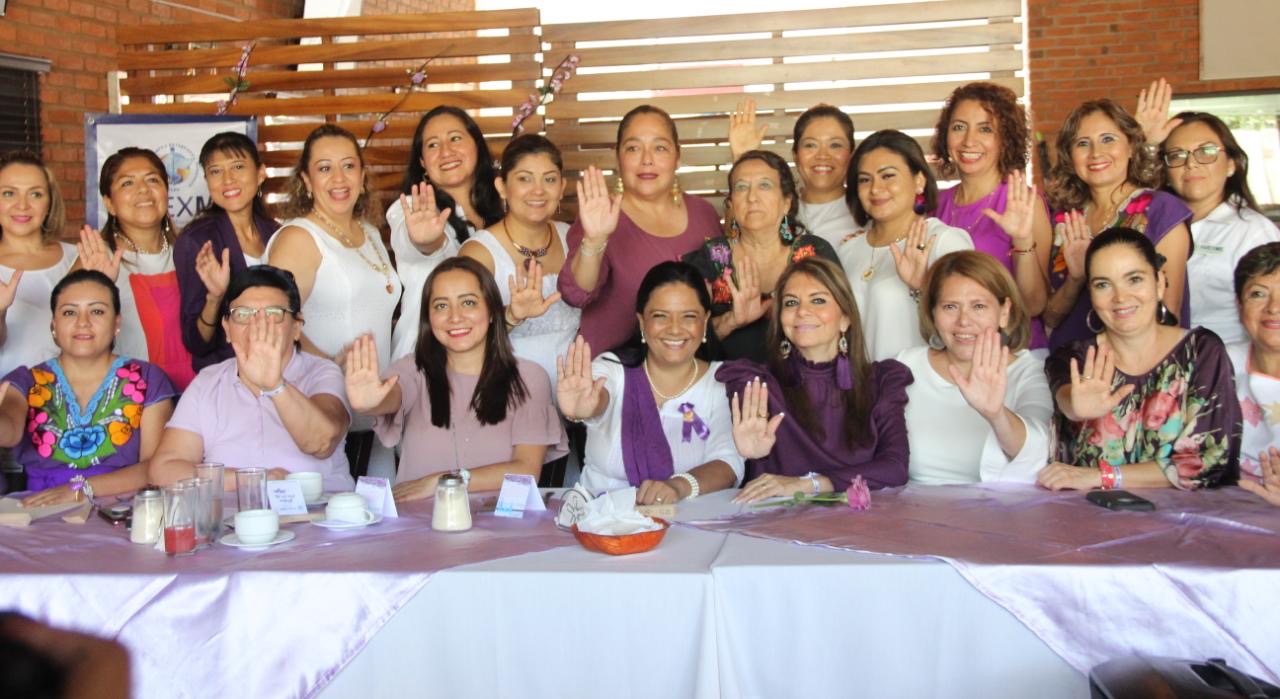 Amexme reconoce a Rosi Urbina como la primer mujer Presidenta Municipal de Tapachula