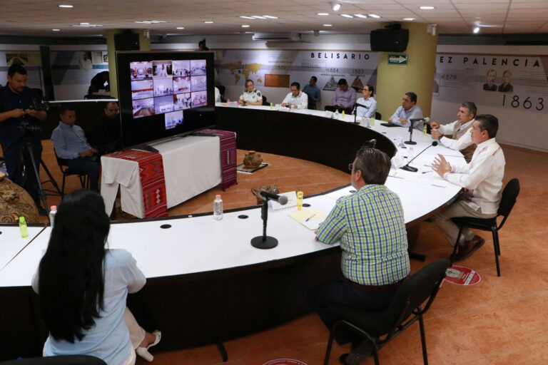 Convoca Rutilio Escandón a alcaldesas y alcaldes a formar frente común ante emergencia sanitaria