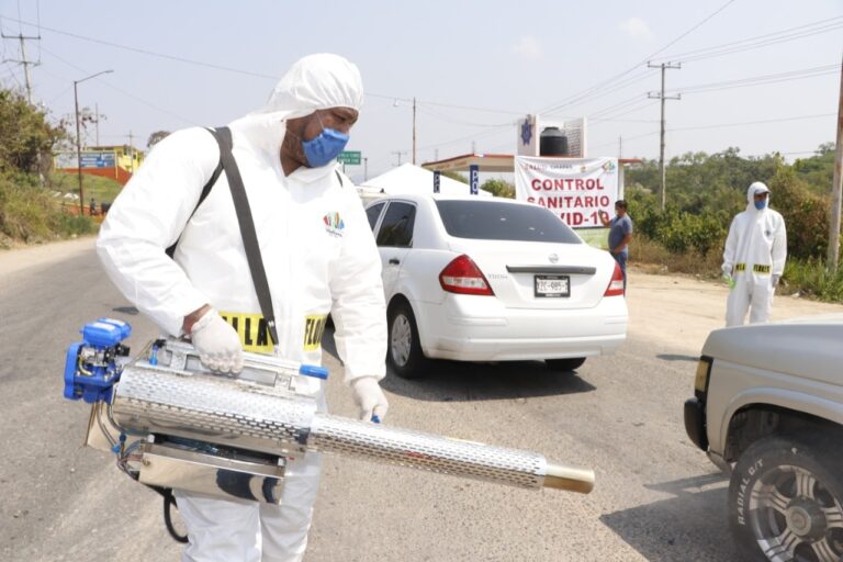 Instalan cuatro módulos de control sanitario en Villaflores