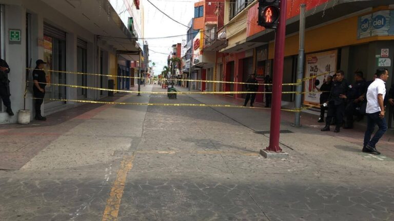 CIERRE TEMPORAL DEL SENDERO PEATONAL PARA PREVENIR BROTES DE COVID-19