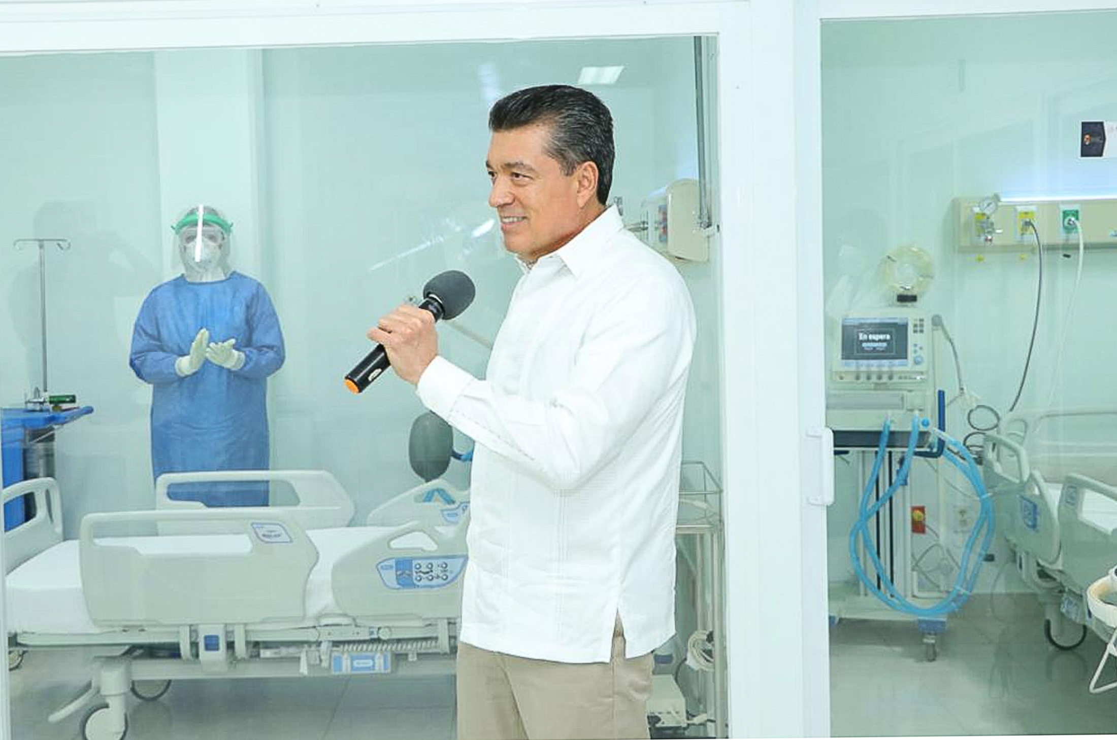 En Tonalá, inaugura Rutilio Escandón Clínica de Atención Respiratoria COVID-19