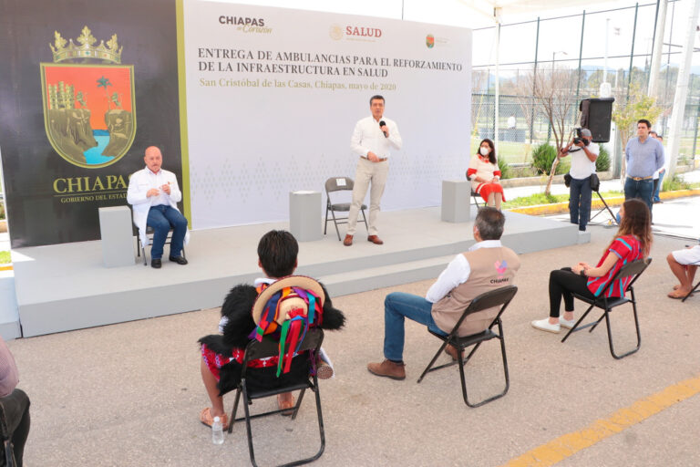 Entrega Rutilio Escandón ambulancias para reforzar acciones de salud en municipios indígenas