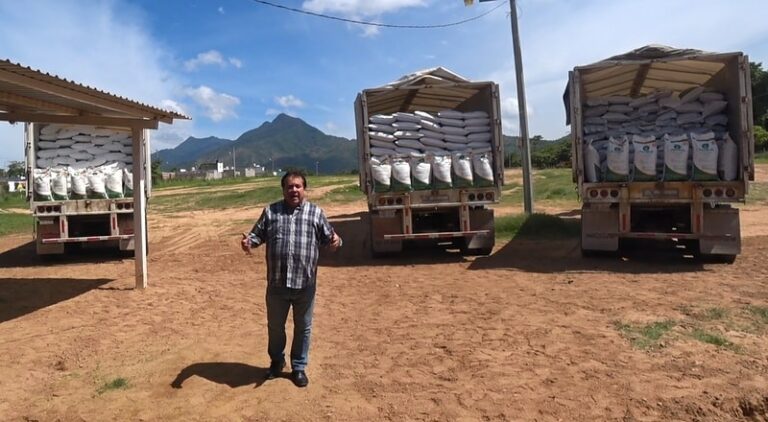 Villaflores en apoyo al campo inicia entrega de 30 mil bolsas de fertilizante para productores agrícolas