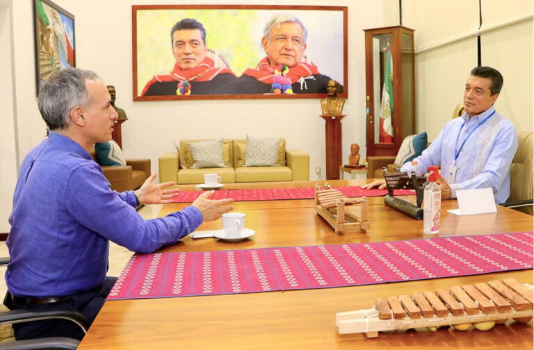 Rutilio Escandón y Hugo López-Gatell fortalecen trabajo conjunto en favor de la salud comunitaria