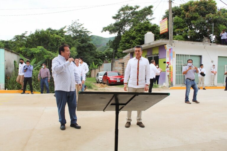 Inauguran gobernador Rutilio Escandón y Mariano Rosales calle en Jesús Ma. Garza