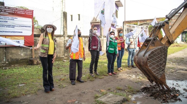 EN QUINTA SAN ANTONIO, AYUNTAMIENTO DE TAPACHULA INICIA OBRA DE PAVIMENTACIÓN MIXTA