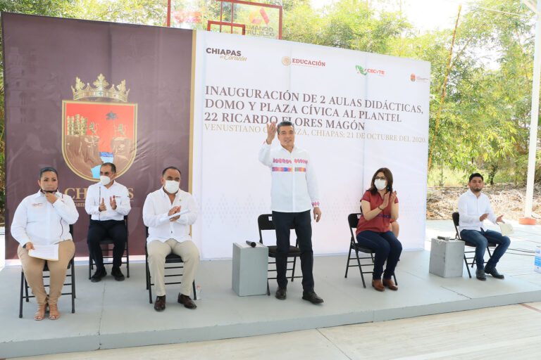 Con espacios educativos dignos y funcionales, cumple Rutilio Escandón a estudiantes del Cecyte