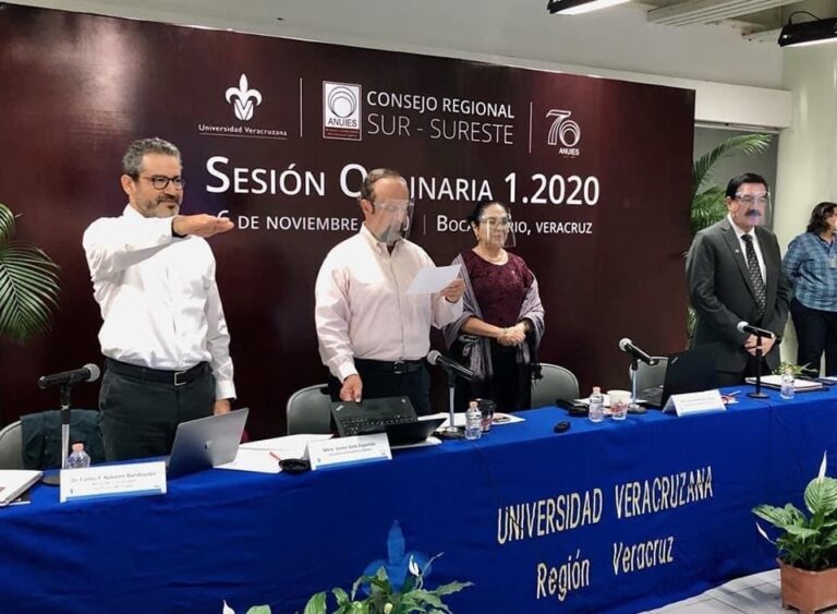 Eligen al rector de la UNACH, Carlos F. Natarén Nandayapa, como Presidente del Consejo Regional Sur-Sureste de la ANUIES