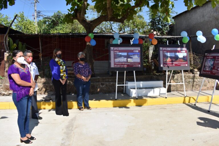 AYUNTAMIENTO DE TAPACHULA CUMPLE A LOMA LINDA CON CALLES NUEVAS