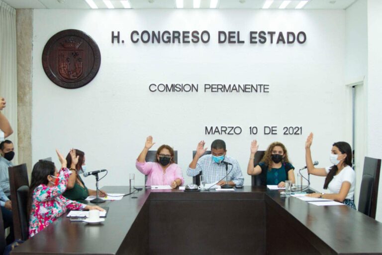 Aprueban licencia a diputados, alcaldes e integrantes de Ayuntamientos