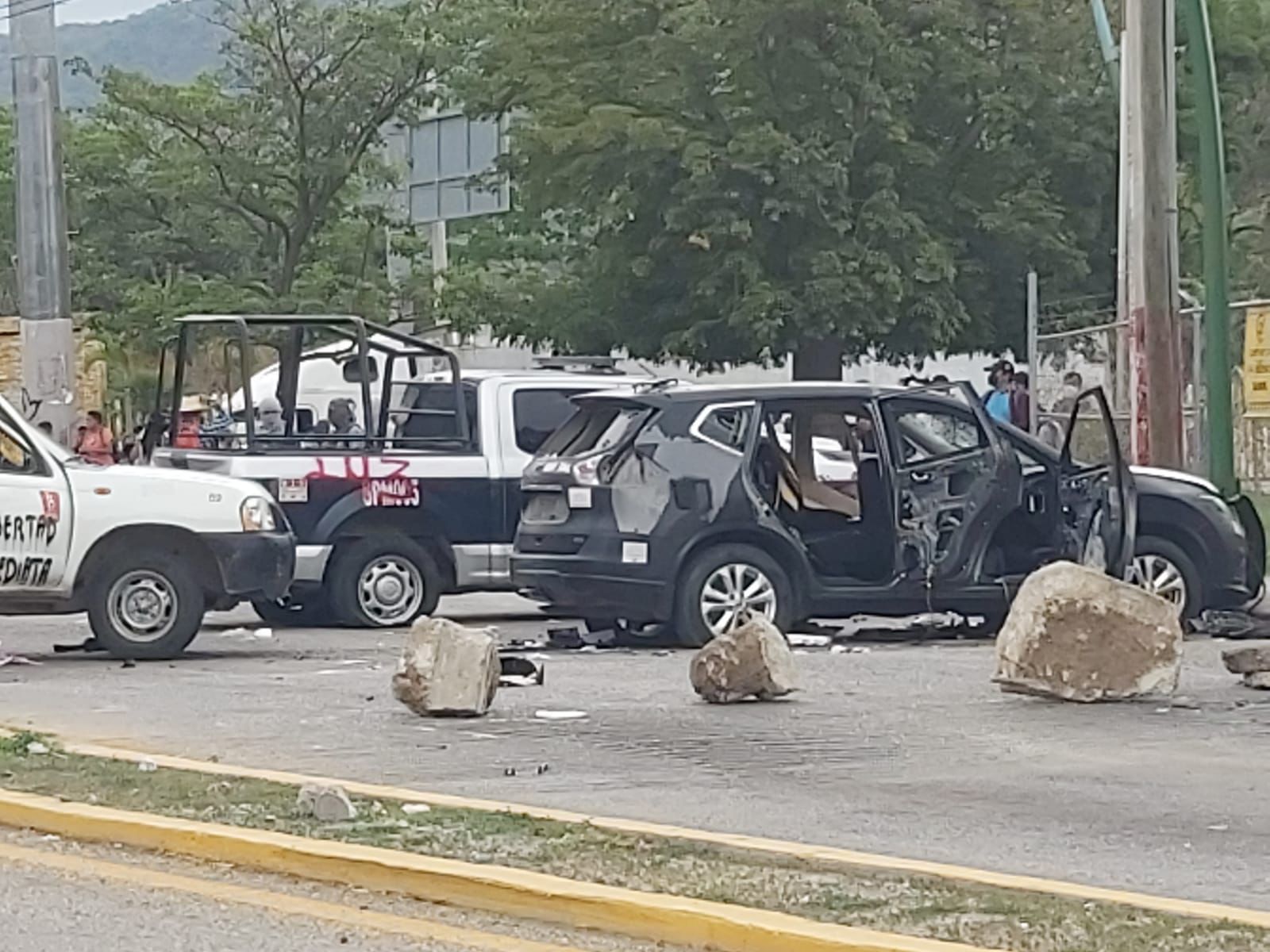 FGE investiga actos vandálicos de normalistas en Tuxtla Gutiérrez