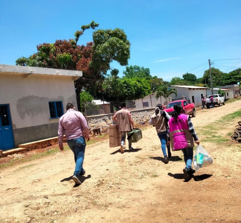 Avanza IEPC en la entrega de paquetes electorales