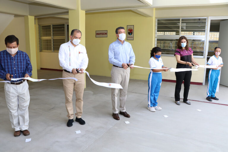 Rutilio Escandón inaugura reconstrucción de la Escuela Primaria “Lázaro Cárdenas del Río”