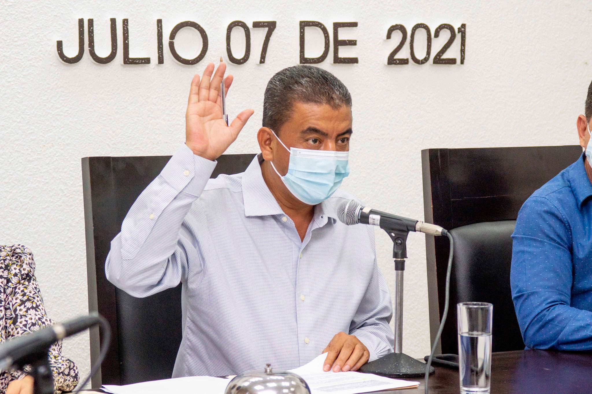 Autorizan Iniciativa estatal referente al Aeropuerto “Ángel Albino Corzo”