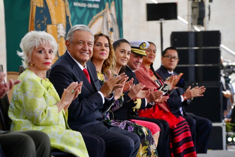 Discurso del presidente Andrés Manuel López Obrador en el 238 Aniversario del Natalicio de Simón Bolívar, desde el Castillo de Chapultepec