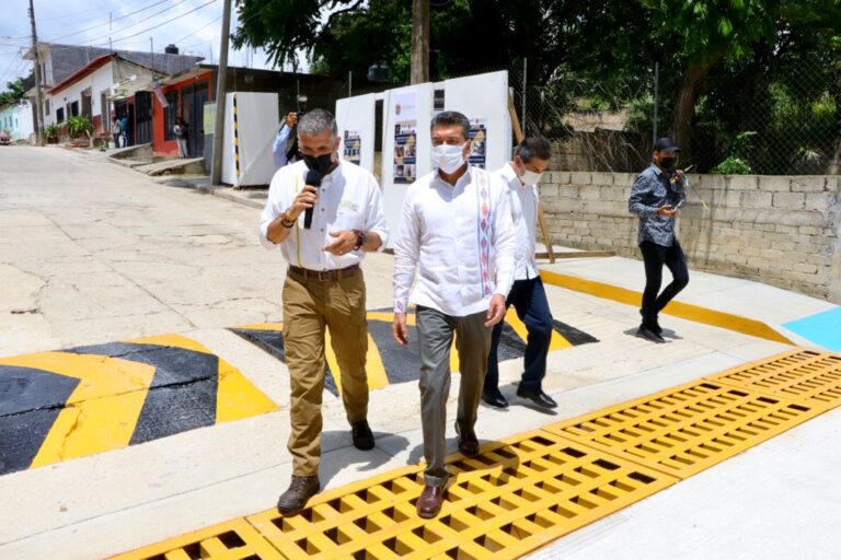 En Berriozábal, Rutilio Escandón inaugura puente vehicular; beneficiará movilidad social y económica