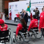 Presidente abandera a delegación mexicana participante en los XVI Juegos Paralímpicos de Tokio 2020