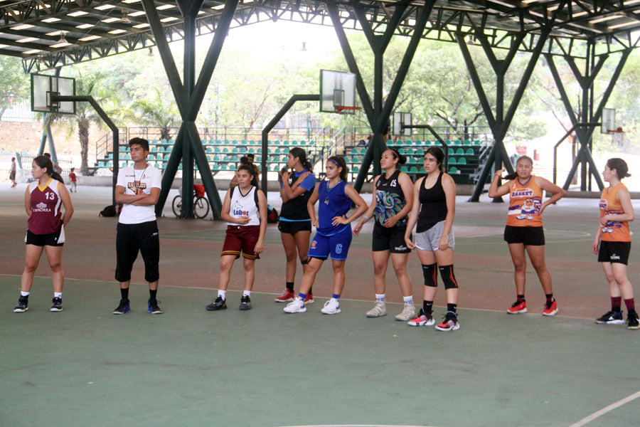 Selección Chiapas de básquetbol juvenil femenil se alista para Juegos Nacionales CONADE en Morelos