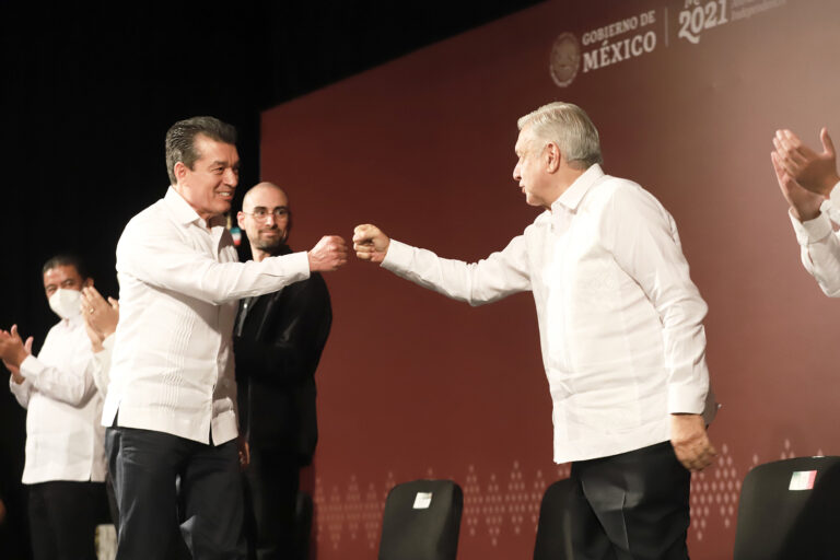 AMLO y Rutilio Escandón conmemoran Bicentenario de la Proclamación de Independencia de Chiapas